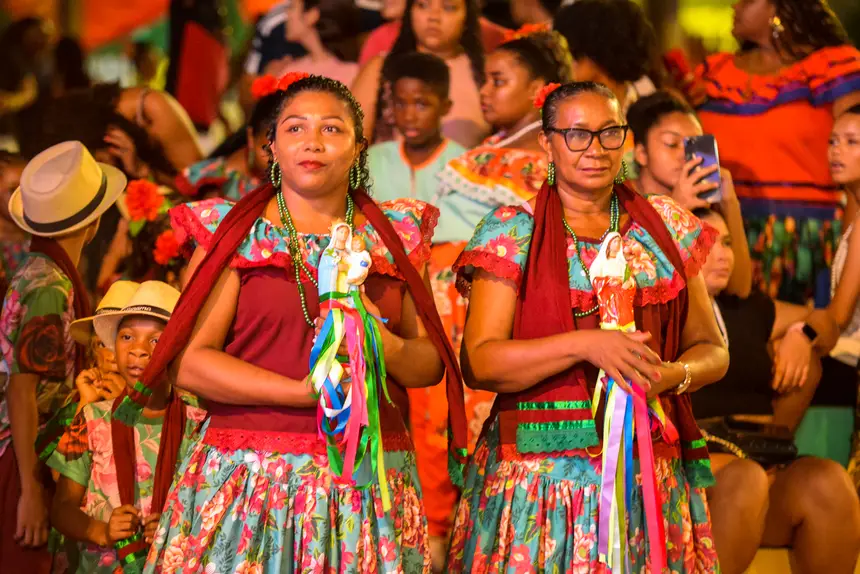  <div class='credito_fotos'>Foto: Gabriel Penha/Fundação Marabaixo   |   <a href='/midias/2025/originais/20251124140644-GF00016722-F00210480.webp' download><i class='fa-solid fa-download'></i> Download</a></div>