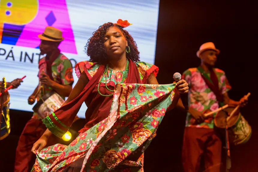  <div class='credito_fotos'>Foto: Gabriel Penha/Fundação Marabaixo   |   <a href='/midias/2025/originais/20251124140657-GF00016722-F00210490.webp' download><i class='fa-solid fa-download'></i> Download</a></div>