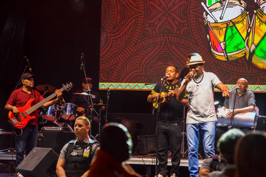  <div class='credito_fotos'>Foto: Gabriel Penha/Fundação Marabaixo   |   <a href='/midias/2025/originais/20251124140744-GF00016722-F00210527.webp' download><i class='fa-solid fa-download'></i> Download</a></div>