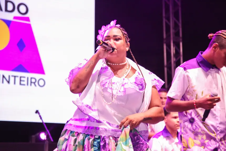  <div class='credito_fotos'>Foto: Gabriel Penha/Fundação Marabaixo   |   <a href='/midias/2025/originais/20251124140802-GF00016722-F00210541.webp' download><i class='fa-solid fa-download'></i> Download</a></div>