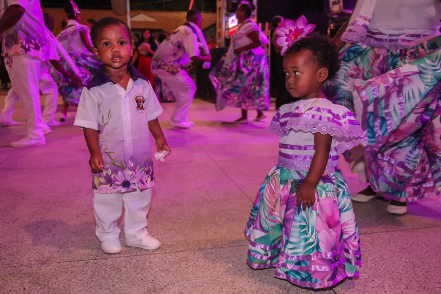  <div class='credito_fotos'>Foto: Gabriel Penha/Fundação Marabaixo   |   <a href='/midias/2025/originais/20251124140806-GF00016722-F00210544.webp' download><i class='fa-solid fa-download'></i> Download</a></div>