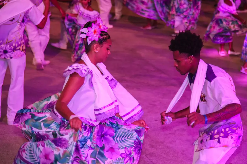  <div class='credito_fotos'>Foto: Gabriel Penha/Fundação Marabaixo   |   <a href='/midias/2025/originais/20251124140822-GF00016722-F00210556.webp' download><i class='fa-solid fa-download'></i> Download</a></div>