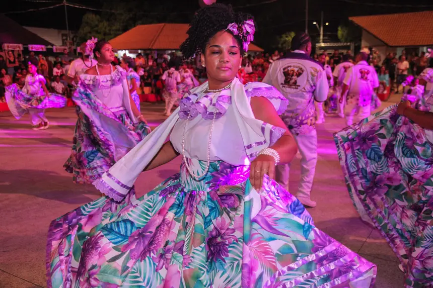  <div class='credito_fotos'>Foto: Gabriel Penha/Fundação Marabaixo   |   <a href='/midias/2025/originais/20251124140823-GF00016722-F00210557.webp' download><i class='fa-solid fa-download'></i> Download</a></div>