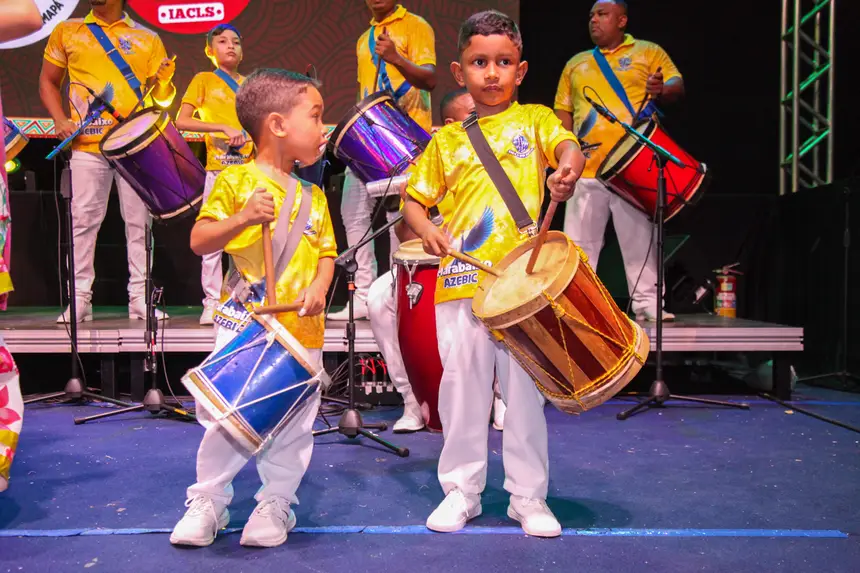  <div class='credito_fotos'>Foto: Gabriel Penha/Fundação Marabaixo   |   <a href='/midias/2025/originais/20251124140837-GF00016722-F00210567.webp' download><i class='fa-solid fa-download'></i> Download</a></div>