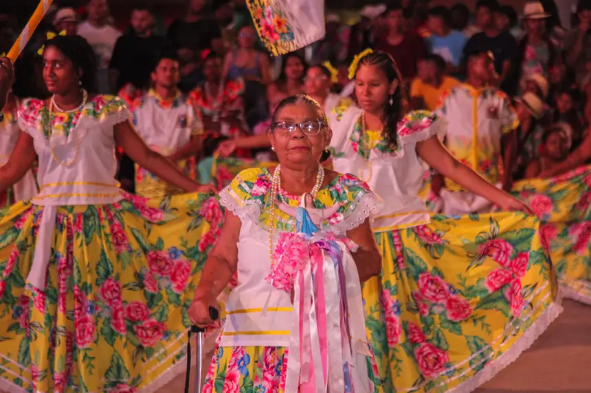  <div class='credito_fotos'>Foto: Gabriel Penha/Fundação Marabaixo   |   <a href='/midias/2025/originais/20251124140855-GF00016722-F00210581.webp' download><i class='fa-solid fa-download'></i> Download</a></div>