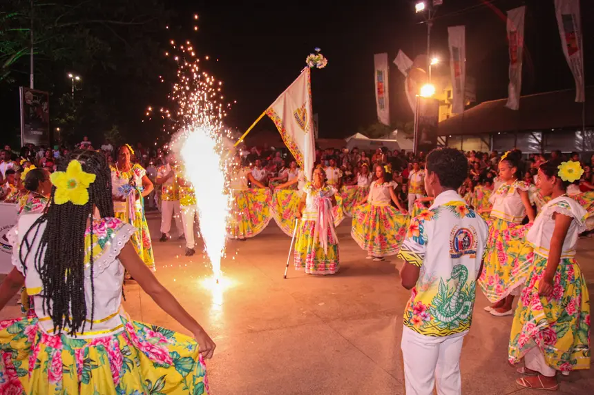  <div class='credito_fotos'>Foto: Gabriel Penha/Fundação Marabaixo   |   <a href='/midias/2025/originais/20251124140856-GF00016722-F00210582.webp' download><i class='fa-solid fa-download'></i> Download</a></div>