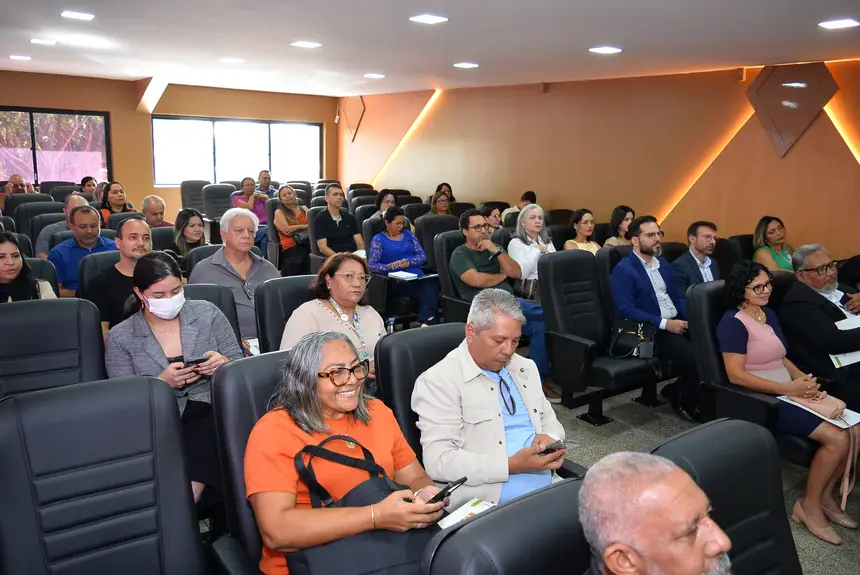  <div class='credito_fotos'>Foto: Maksuel Martins/GEA   |   <a href='/midias/2025/originais/20251125110341-GF00016723-F00210597.webp' download><i class='fa-solid fa-download'></i> Download</a></div>