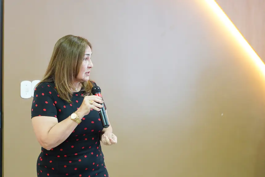  <div class='credito_fotos'>Foto: Lidiane Lima/GEA   |   <a href='/midias/2025/originais/20251125132117-GF00016723-F00210628.webp' download><i class='fa-solid fa-download'></i> Download</a></div>