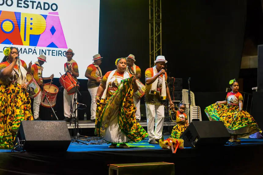  <div class='credito_fotos'>Foto: Gabriel Penha/Fundação Marabaixo   |   <a href='/midias/2025/originais/20251126094523-GF00016724-F00210653.webp' download><i class='fa-solid fa-download'></i> Download</a></div>