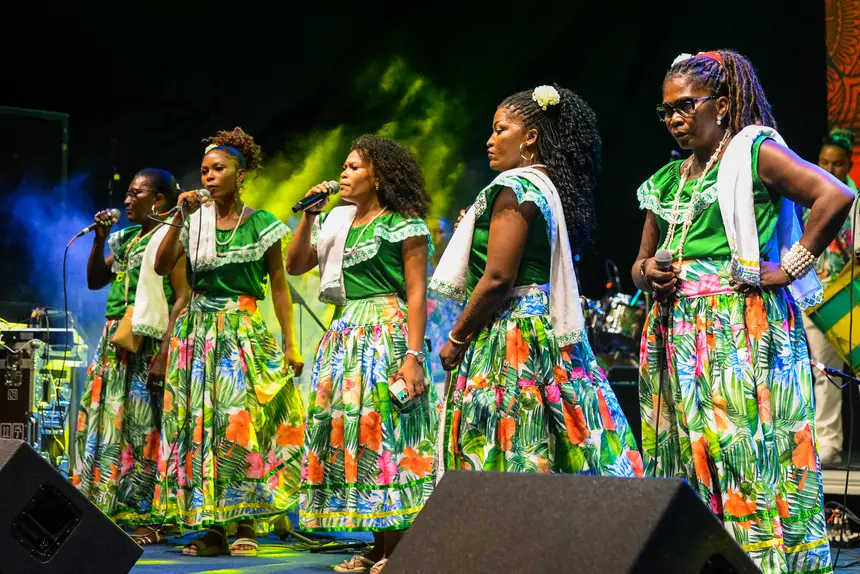  <div class='credito_fotos'>Foto: Gabriel Penha/Fundação Marabaixo   |   <a href='/midias/2025/originais/20251126094526-GF00016724-F00210656.webp' download><i class='fa-solid fa-download'></i> Download</a></div>