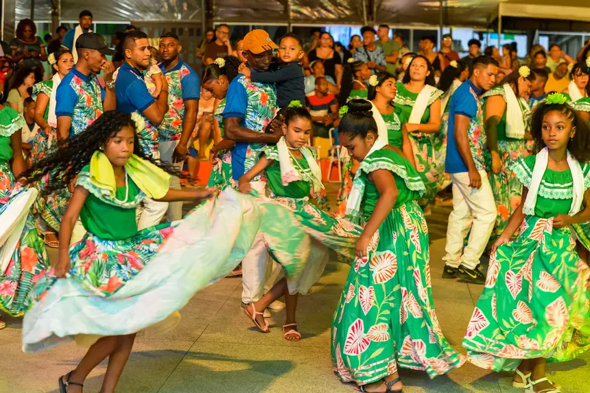  <div class='credito_fotos'>Foto: Gabriel Penha/Fundação Marabaixo   |   <a href='/midias/2025/originais/20251126094539-GF00016724-F00210666.webp' download><i class='fa-solid fa-download'></i> Download</a></div>