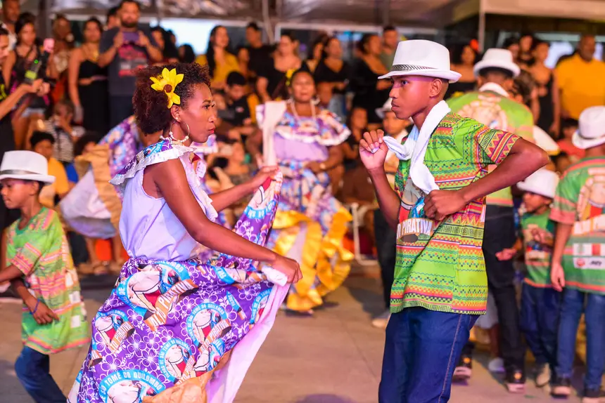  <div class='credito_fotos'>Foto: Gabriel Penha/Fundação Marabaixo   |   <a href='/midias/2025/originais/20251126094552-GF00016724-F00210676.webp' download><i class='fa-solid fa-download'></i> Download</a></div>