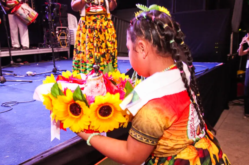  <div class='credito_fotos'>Foto: Gabriel Penha/Fundação Marabaixo   |   <a href='/midias/2025/originais/20251126094630-GF00016724-F00210707.webp' download><i class='fa-solid fa-download'></i> Download</a></div>