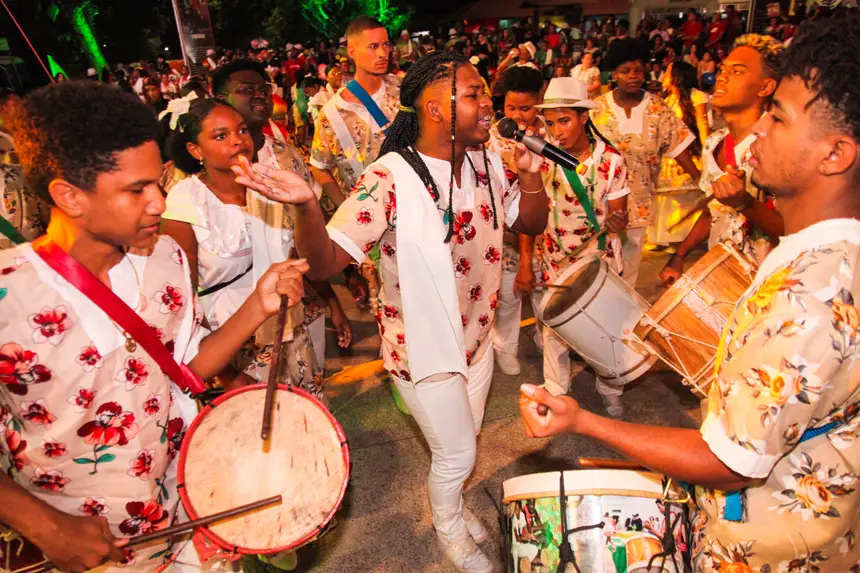  <div class='credito_fotos'>Foto: Gabriel Penha/Fundação Marabaixo   |   <a href='/midias/2025/originais/20251126094708-GF00016724-F00210738.webp' download><i class='fa-solid fa-download'></i> Download</a></div>