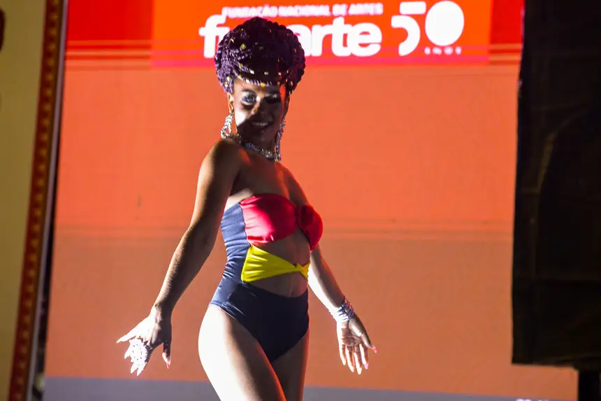  <div class='credito_fotos'>Foto: Gabriel Penha/Fundação Marabaixo   |   <a href='/midias/2025/originais/20251128150447-GF00016739-F00211116.webp' download><i class='fa-solid fa-download'></i> Download</a></div>