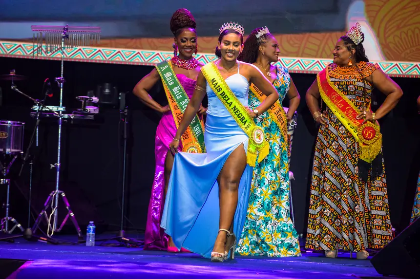  <div class='credito_fotos'>Foto: Gabriel Penha/Fundação Marabaixo   |   <a href='/midias/2025/originais/20251128150453-GF00016739-F00211121.webp' download><i class='fa-solid fa-download'></i> Download</a></div>