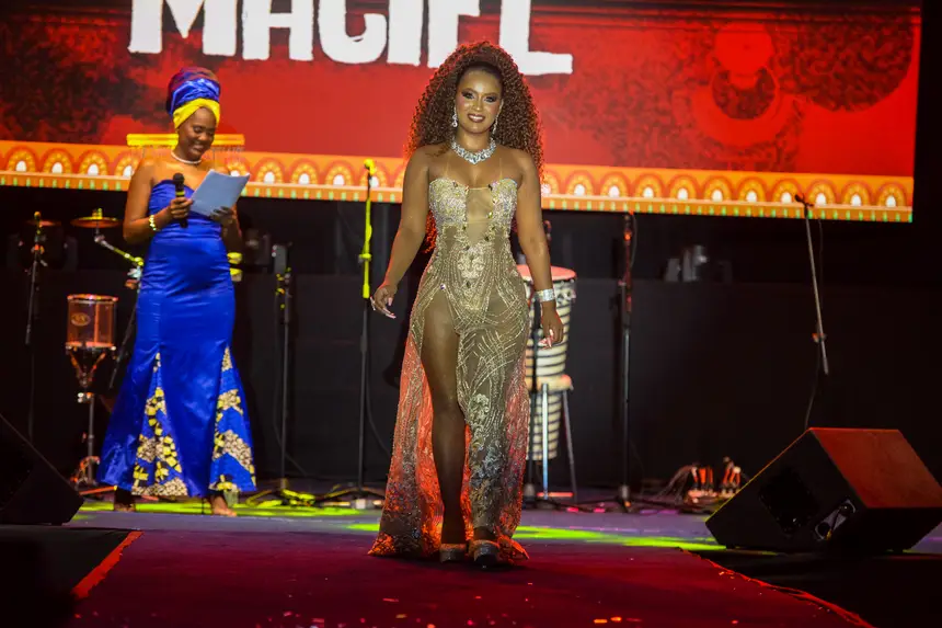  <div class='credito_fotos'>Foto: Gabriel Penha/Fundação Marabaixo   |   <a href='/midias/2025/originais/20251128150530-GF00016739-F00211151.webp' download><i class='fa-solid fa-download'></i> Download</a></div>