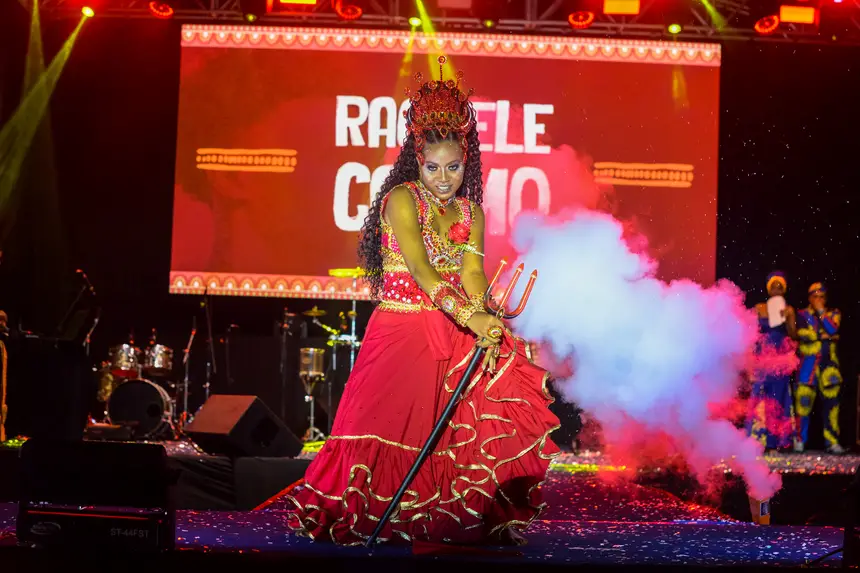  <div class='credito_fotos'>Foto: Gabriel Penha/Fundação Marabaixo   |   <a href='/midias/2025/originais/20251128150652-GF00016739-F00211217.webp' download><i class='fa-solid fa-download'></i> Download</a></div>