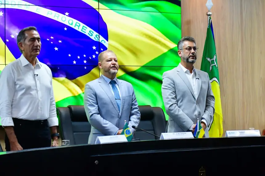  <div class='credito_fotos'>Foto: Max Renê/GEA   |   <a href='/midias/2025/originais/20251128152541-GF00016740-F00211275.webp' download><i class='fa-solid fa-download'></i> Download</a></div>