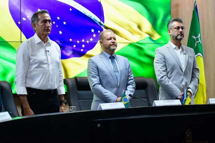  <div class='credito_fotos'>Foto: Max Renê/GEA   |   <a href='/midias/2025/originais/20251128152542-GF00016740-F00211276.webp' download><i class='fa-solid fa-download'></i> Download</a></div>