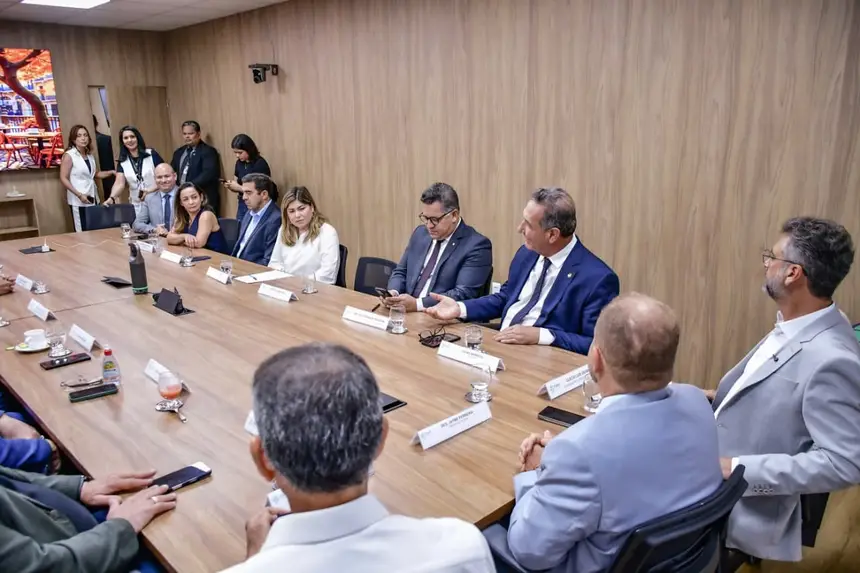  <div class='credito_fotos'>Foto: Max Renê/GEA   |   <a href='/midias/2025/originais/20251128152550-GF00016740-F00211284.webp' download><i class='fa-solid fa-download'></i> Download</a></div>