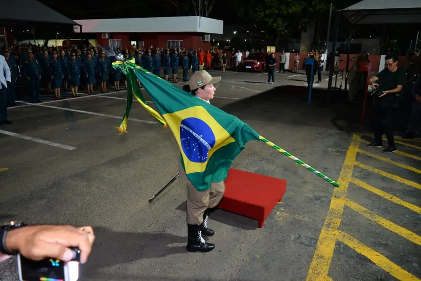  <div class='credito_fotos'>Foto: Maksuel Martins/GEA   |   <a href='/midias/2025/originais/20251201082801-GF00016742-F00211308.webp' download><i class='fa-solid fa-download'></i> Download</a></div>