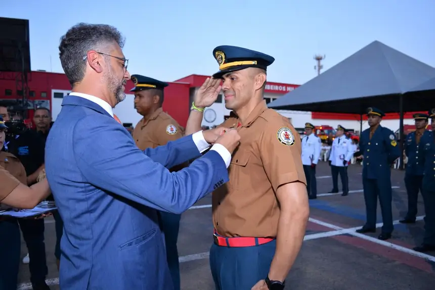  <div class='credito_fotos'>Foto: Maksuel Martins/GEA   |   <a href='/midias/2025/originais/20251201082815-GF00016742-F00211322.webp' download><i class='fa-solid fa-download'></i> Download</a></div>