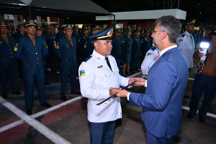  <div class='credito_fotos'>Foto: Maksuel Martins/GEA   |   <a href='/midias/2025/originais/20251201082826-GF00016742-F00211333.webp' download><i class='fa-solid fa-download'></i> Download</a></div>