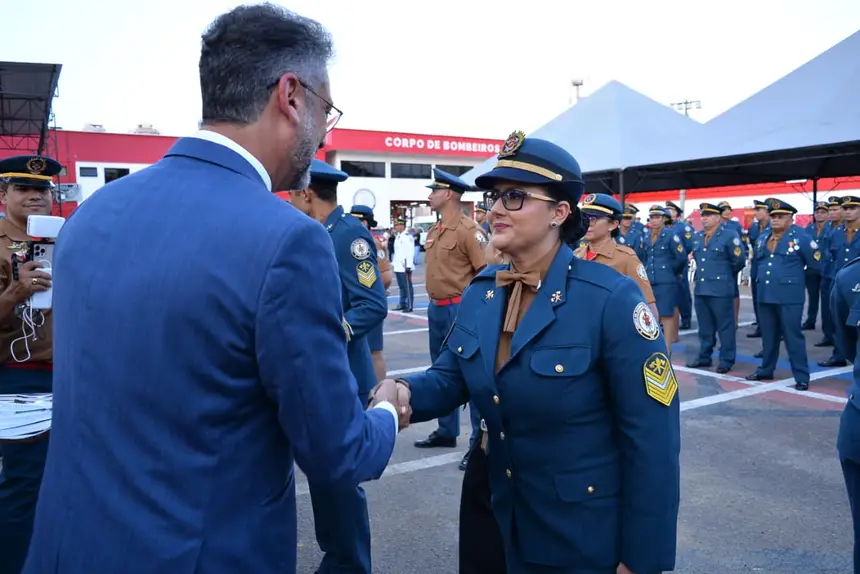  <div class='credito_fotos'>Foto: Maksuel Martins/GEA   |   <a href='/midias/2025/originais/20251201082835-GF00016742-F00211342.webp' download><i class='fa-solid fa-download'></i> Download</a></div>