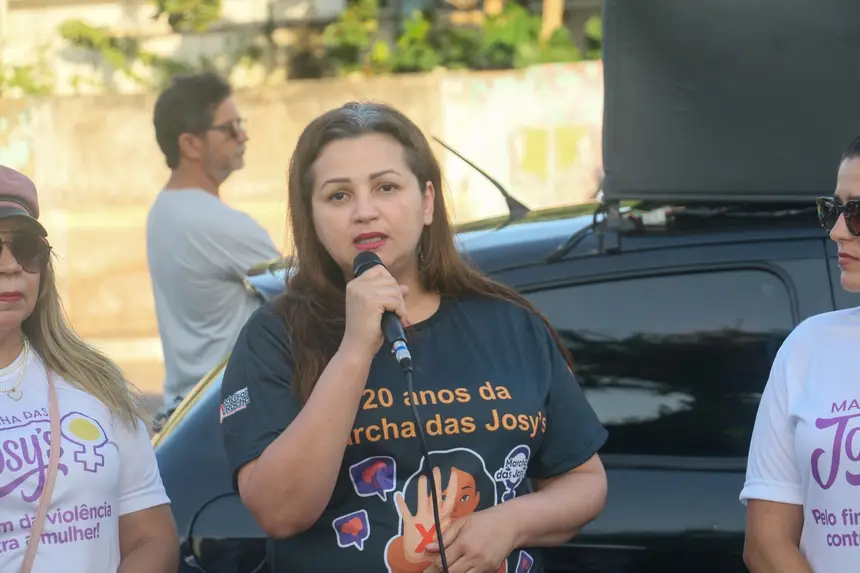 Delegada Catiuscia, delegacia de Atendimento a Mulher de Santana