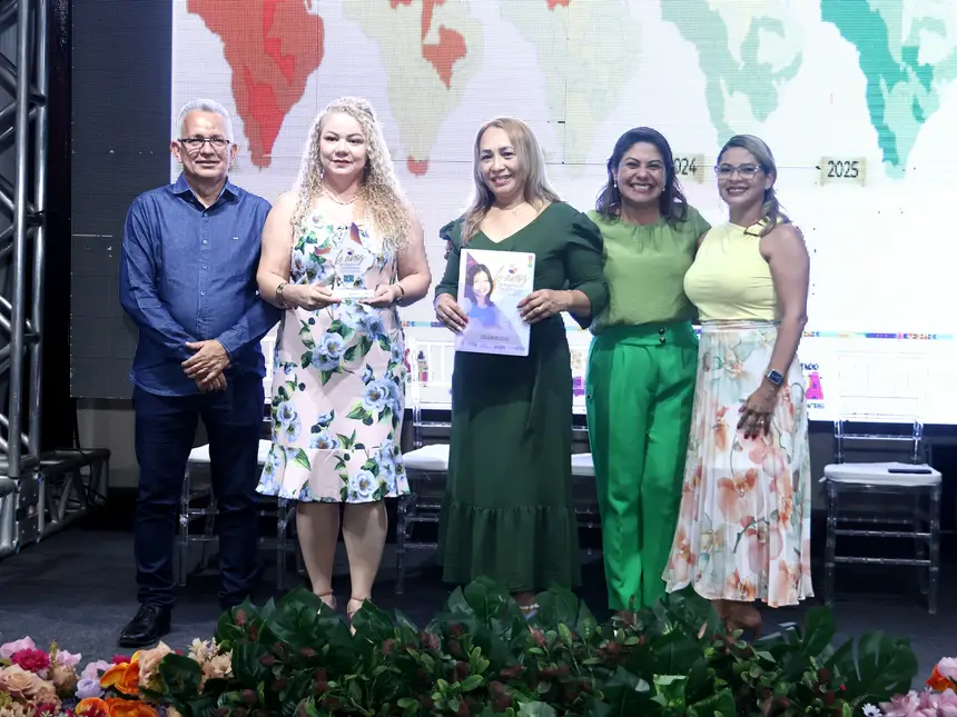  <div class='credito_fotos'>Foto: Jorge Júnior/GEA &nbsp;&nbsp;|&nbsp;&nbsp; <a href='/midias/2025/originais/20251203075504-GF00016748-F00211460.webp' download><i class='fa-solid fa-download'></i> Download</a></div>