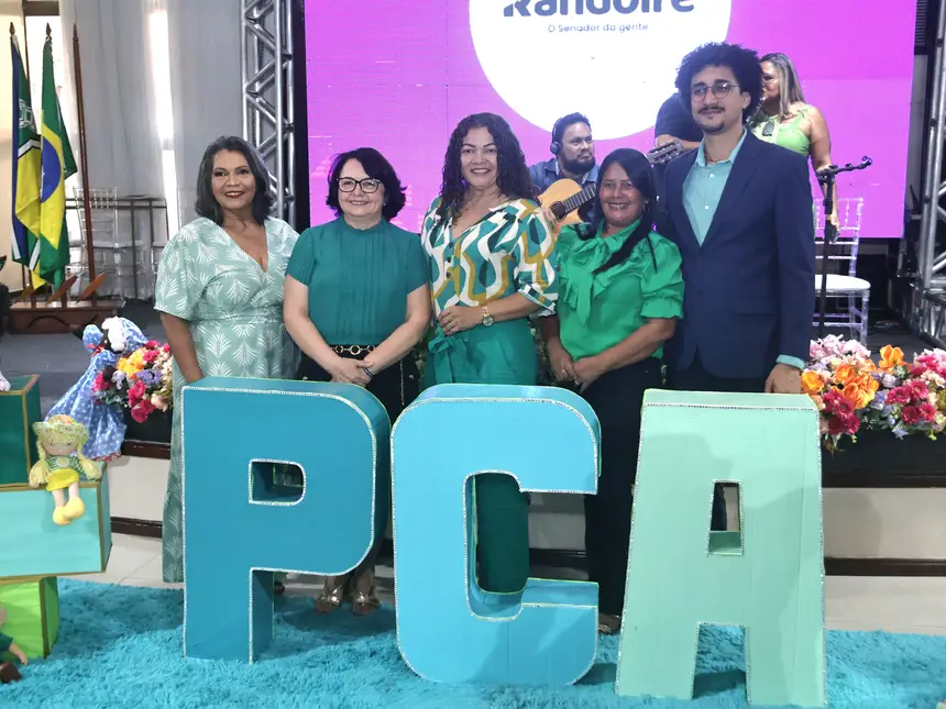  <div class='credito_fotos'>Foto: Jorge Júnior/GEA &nbsp;&nbsp;|&nbsp;&nbsp; <a href='/midias/2025/originais/20251203075519-GF00016748-F00211469.webp' download><i class='fa-solid fa-download'></i> Download</a></div>