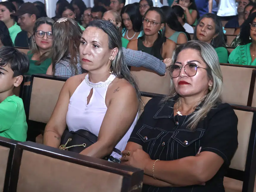  <div class='credito_fotos'>Foto: Jorge Júnior/GEA &nbsp;&nbsp;|&nbsp;&nbsp; <a href='/midias/2025/originais/20251203075547-GF00016748-F00211486.webp' download><i class='fa-solid fa-download'></i> Download</a></div>