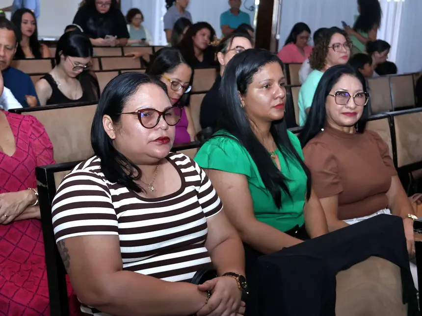  <div class='credito_fotos'>Foto: Jorge Júnior/GEA &nbsp;&nbsp;|&nbsp;&nbsp; <a href='/midias/2025/originais/20251203075549-GF00016748-F00211487.webp' download><i class='fa-solid fa-download'></i> Download</a></div>