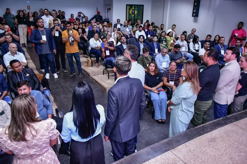  <div class='credito_fotos'>Foto: Max Renê/GEA   |   <a href='/midias/2025/originais/20251203081255-GF00016749-F00211512.webp' download><i class='fa-solid fa-download'></i> Download</a></div>