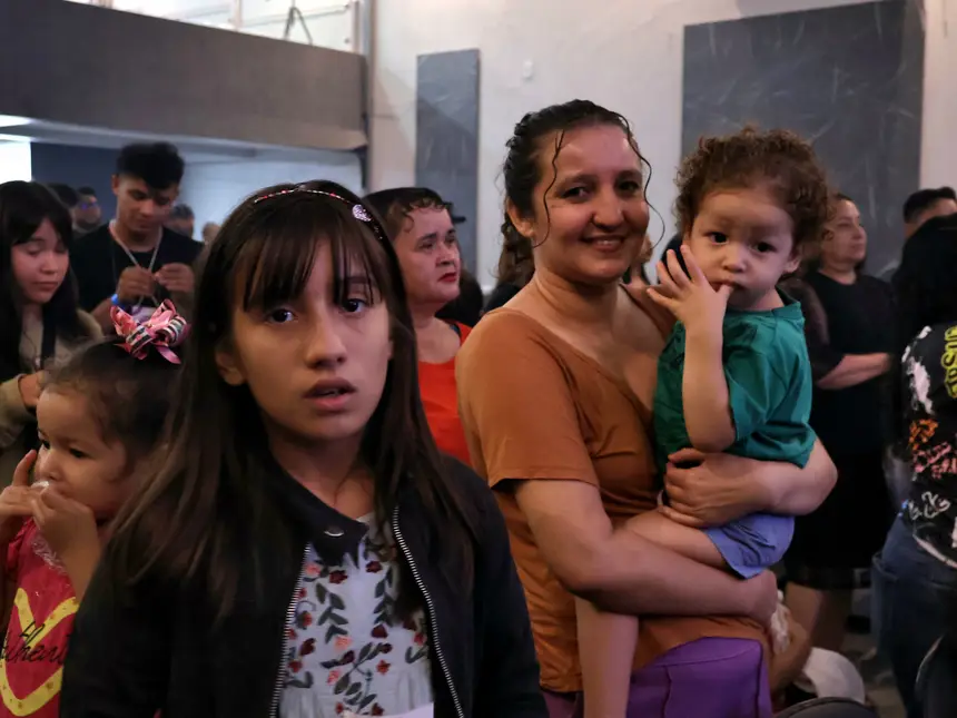  <div class='credito_fotos'>Foto: Jorge Júnior/GEA   |   <a href='/midias/2025/originais/20251204080252-GF00016751-F00211579.webp' download><i class='fa-solid fa-download'></i> Download</a></div>