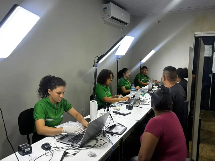 Dia de atendimento segue por mais de 16 horas corridas para garantir direitos de todos.