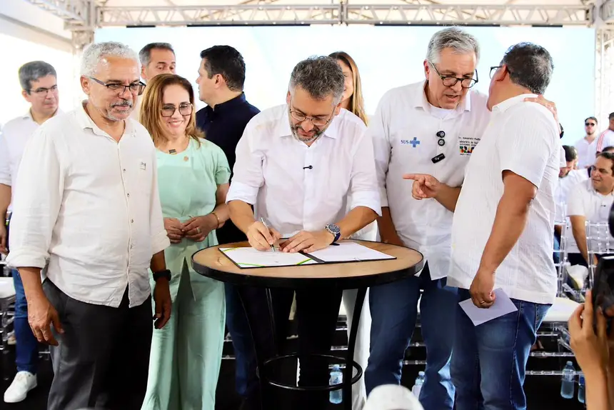  <div class='credito_fotos'>Foto: Vinicius Rodrigues - Agência Grito    |   <a href='/midias/2025/originais/20251205123004-GF00016754-F00211623.webp' download><i class='fa-solid fa-download'></i> Download</a></div>