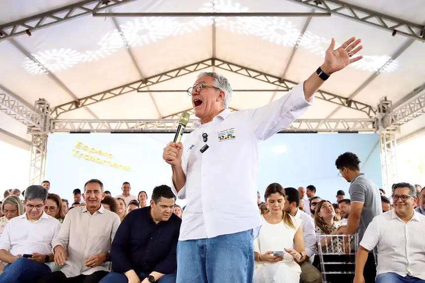  <div class='credito_fotos'>Foto: Vinicius Rodrigues - Agência Grito    |   <a href='/midias/2025/originais/20251205123007-GF00016754-F00211626.webp' download><i class='fa-solid fa-download'></i> Download</a></div>