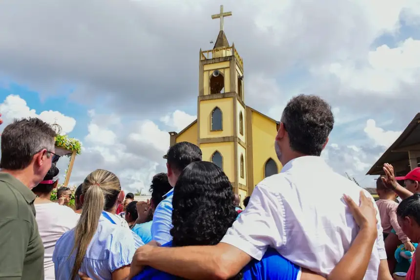  <div class='credito_fotos'>Foto: Max Renê/GEA   |   <a href='/midias/2025/originais/20251209091153-GF00016757-F00211719.webp' download><i class='fa-solid fa-download'></i> Download</a></div>