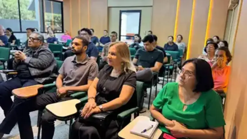 Os cursos têm abordagem didática e interativa