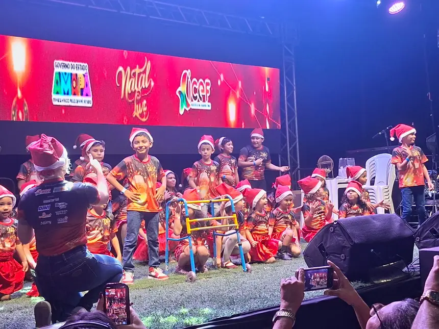 Coral das crianças do residencial 