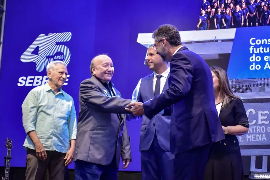  <div class='credito_fotos'>Foto: Max Renê/GEA &nbsp;&nbsp;|&nbsp;&nbsp; <a href='/midias/2025/originais/20251226121858-GF00016764-F00211983.webp' download><i class='fa-solid fa-download'></i> Download</a></div>