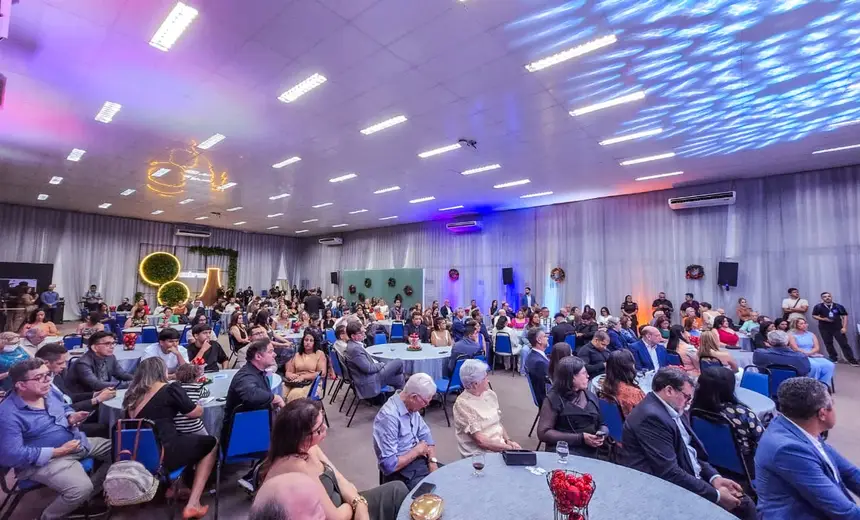  <div class='credito_fotos'>Foto: Max Renê/GEA &nbsp;&nbsp;|&nbsp;&nbsp; <a href='/midias/2025/originais/20251226121913-GF00016764-F00211997.webp' download><i class='fa-solid fa-download'></i> Download</a></div>