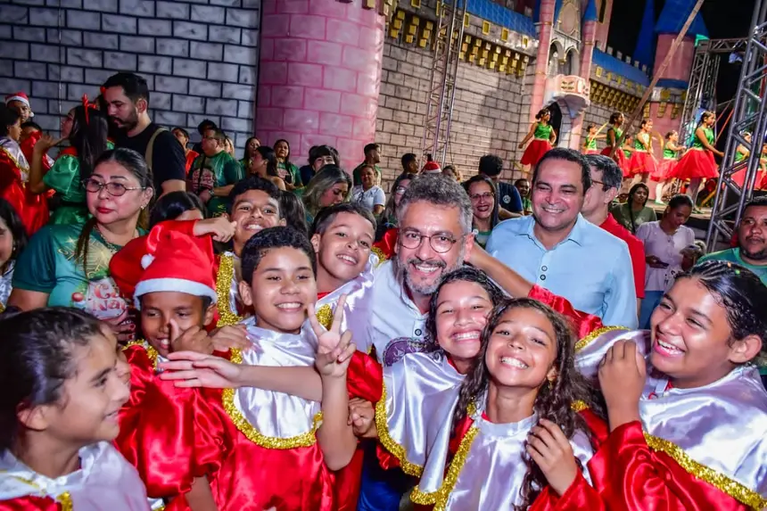  <div class='credito_fotos'>Foto: Max Renê/GEA &nbsp;&nbsp;|&nbsp;&nbsp; <a href='/midias/2025/originais/20251226123025-GF00016766-F00212069.webp' download><i class='fa-solid fa-download'></i> Download</a></div>