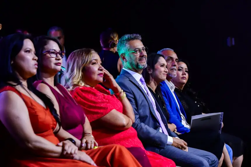  <div class='credito_fotos'>Foto: Max Renê/GEA &nbsp;&nbsp;|&nbsp;&nbsp; <a href='/midias/2025/originais/20251226123427-GF00016767-F00212098.webp' download><i class='fa-solid fa-download'></i> Download</a></div>