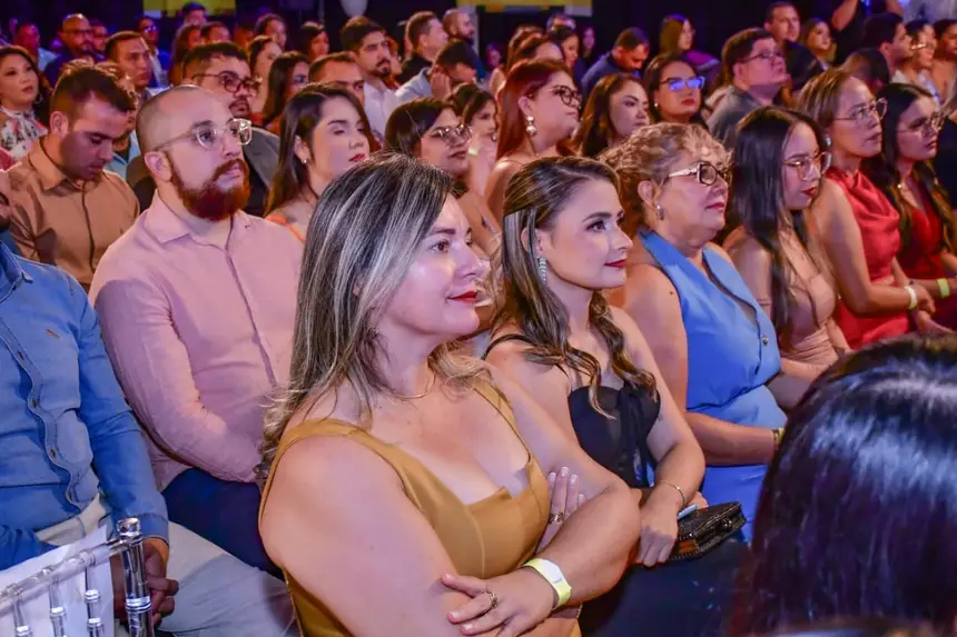  <div class='credito_fotos'>Foto: Max Renê/GEA &nbsp;&nbsp;|&nbsp;&nbsp; <a href='/midias/2025/originais/20251226123434-GF00016767-F00212104.webp' download><i class='fa-solid fa-download'></i> Download</a></div>