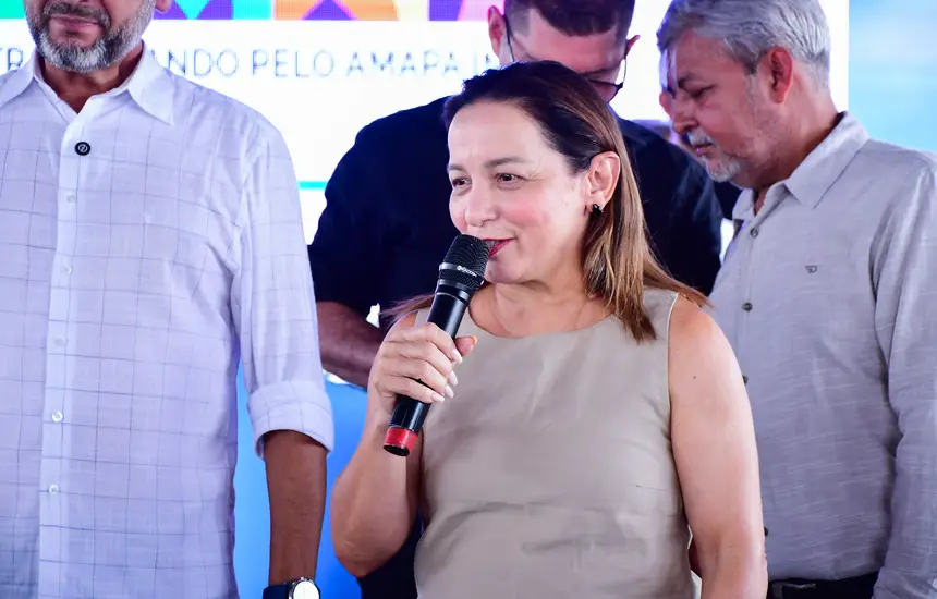  <div class='credito_fotos'>Foto: Max Renê/GEA &nbsp;&nbsp;|&nbsp;&nbsp; <a href='/midias/2025/originais/20251226124313-GF00016769-F00212166.webp' download><i class='fa-solid fa-download'></i> Download</a></div>