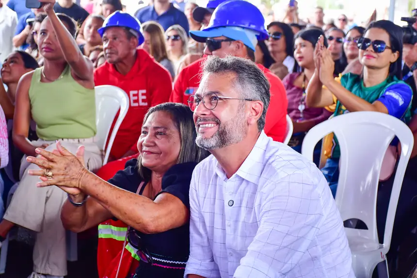  <div class='credito_fotos'>Foto: Max Renê/GEA &nbsp;&nbsp;|&nbsp;&nbsp; <a href='/midias/2025/originais/20251226124326-GF00016769-F00212173.webp' download><i class='fa-solid fa-download'></i> Download</a></div>