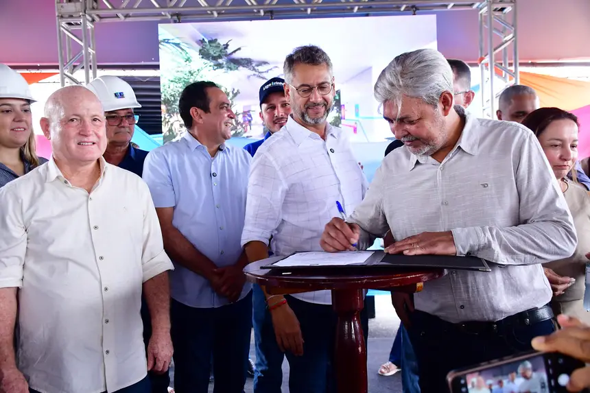  <div class='credito_fotos'>Foto: Max Renê/GEA &nbsp;&nbsp;|&nbsp;&nbsp; <a href='/midias/2025/originais/20251226124328-GF00016769-F00212174.webp' download><i class='fa-solid fa-download'></i> Download</a></div>